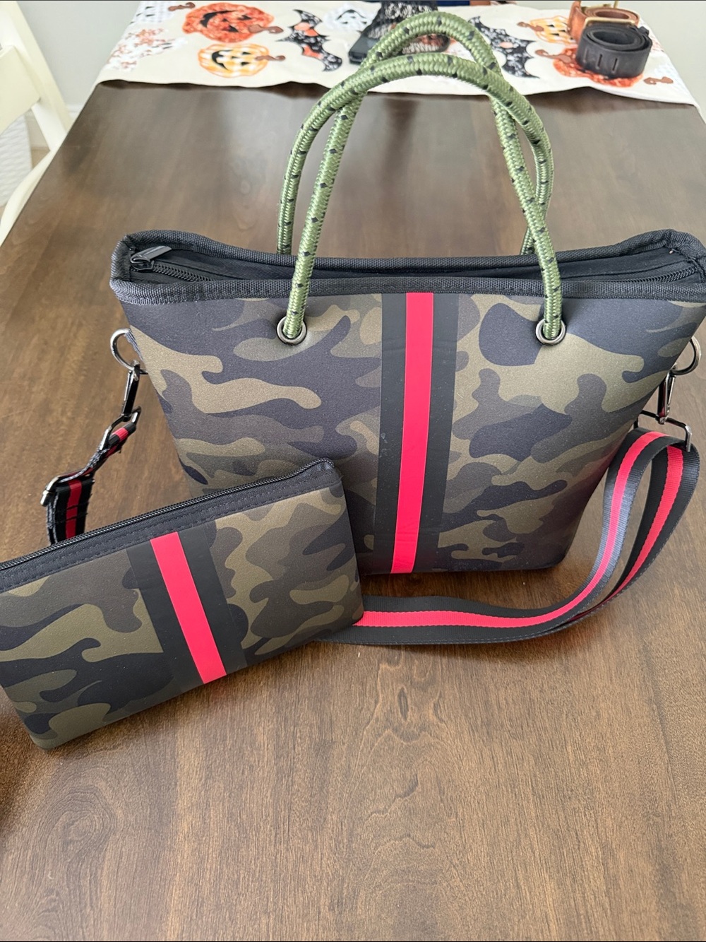 HAUTE SHORE Camo Neoprene Tote with Red Stripe with matching wristlet